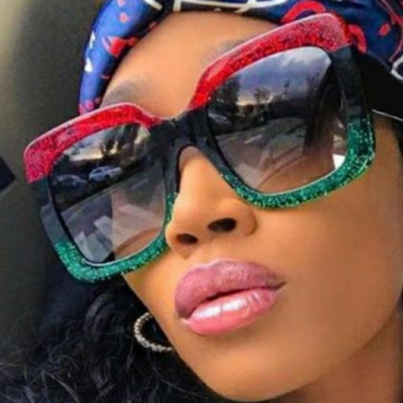 Accessories - Red And Green Oversized Fashion Sunglasses